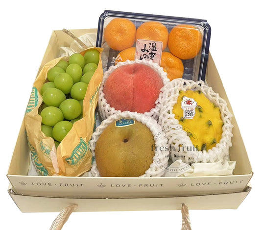 FB002 seasonal fruit gift box